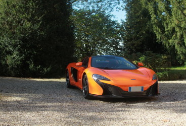 mclaren-650s-rental-upcars-3