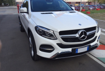 mercedes-gle-coupe-upcars-rental-1